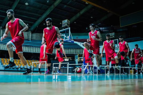 تیم بسکتبال «ایران نوین» عازم چین شد