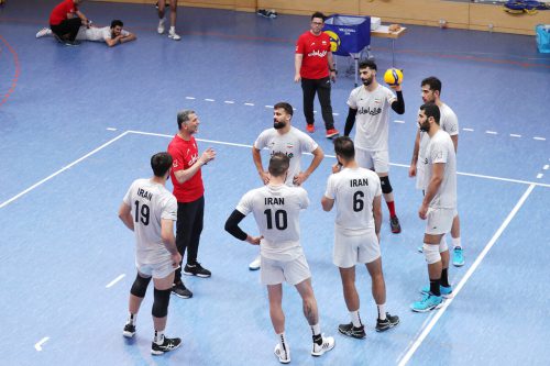 فردا احتمال صدور ویزای آمریکا برای عطایی/ بازگشت ۵ نفر به ایران