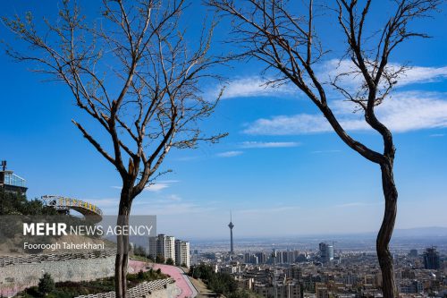 کاهش نسبی دمای تهران تا جمعه