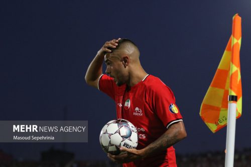 برگزاری تمرینات تیم فوتبال تراکتور برای مصاف با الشارجه در تبریز