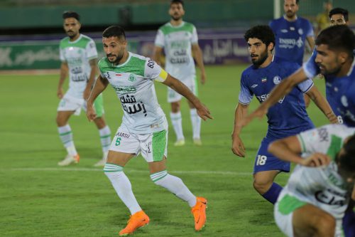 به صدا درآمدن زنگ خطر برای استقلال/ عیار لیگ دست مربی یونانی آمد!