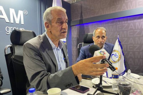 تا وقتی حق پخش را ندهند وضعیت همین است/ در لیگ تیمداری می‌کنیم