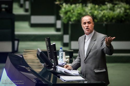 توازنی بین منابع و مصارف بودجه نداشتیم