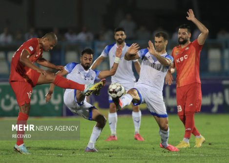مذاکره فولادی‌ها با هموطن برانکو/ چند گزینه داخلی مد نظر هستند