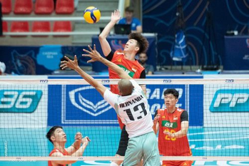 چشم بادامی‌ها مقابل اندونزی به برتری دست یافتند