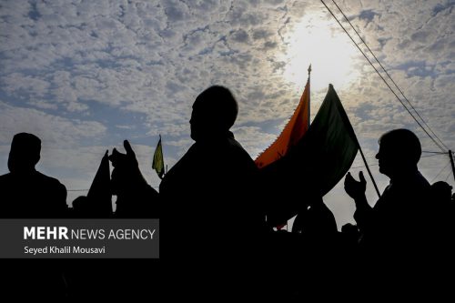 کارکنان یگان‌های ویژه فراجا خادمان حضرت اباعبدالله‌الحسین(ع)هستند