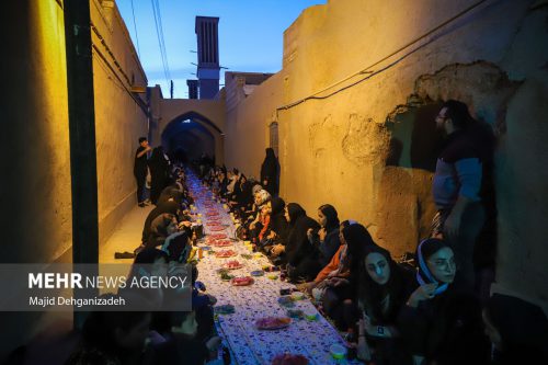 ایران از عربستان برای پیوستن به پرونده ثبت افطار دعوت کرد