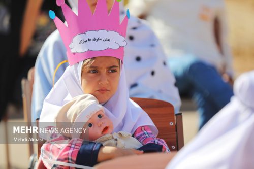 جشن شکوفه‌ها در زنجان