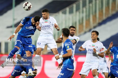 «علی خطیر» از استقلال خداحافظی کند/ بازیکنان حق دارند معترض باشند