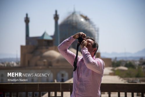 کاهش ۹۰ درصدی ورود گردشگران خارجی به کشور در دوره کرونا