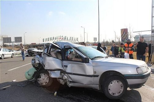 جزییات طرح تشدید برخورد با تخلف توقف خودرو در پیاده‌رو