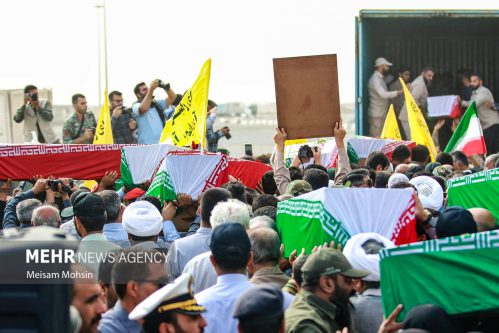 ورود پیکر ۲۲ شهید دفاع مقدس به کشور