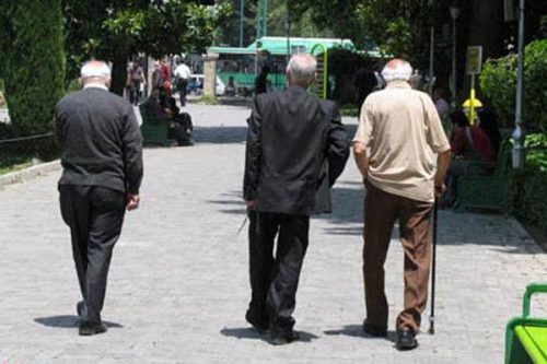 همسان‌سازی حقوق بازنشستگان تصویب شد