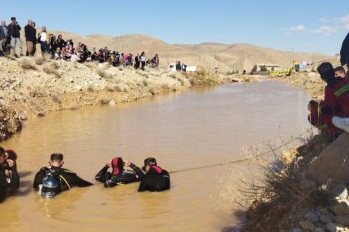 یک زن و پنج کودک در باتلاقی در حوالی شیراز جان باختند