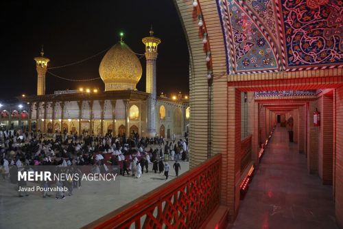 مراسم احیا شب بیست و یکم ماه مبارک رمضان در حرم مطهر شاهچراغ (ع)