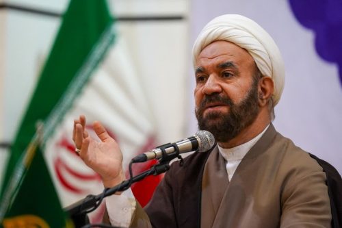 اجرای ۳۵۰ عنوان برنامه همزمان با دهه کرامت در حرم مطهر شاهچراغ(ع)