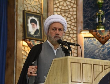 امام جمعه شیراز:تسهیل دسترسی مردم به حرم شاهچراغ(ع) وظیفه مسئولان است