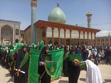 برگزاری شادپیمایی و جشن بزرگ روز دختر در حرم شاهچراغ (ع)