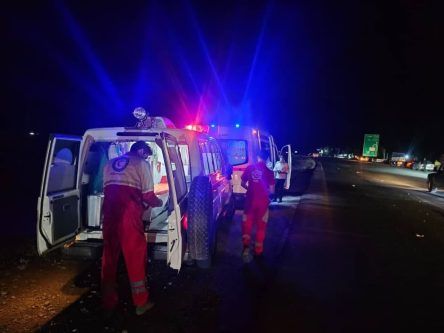 تصادف پژو ۲۰۶ با عابر پیاده در جاده فیروزآباد – شیراز با ۲ کشته