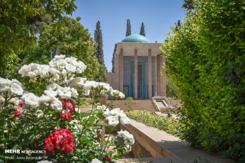 سعدی شیرازی؛ شاعری که جهان را به سخن درآورد