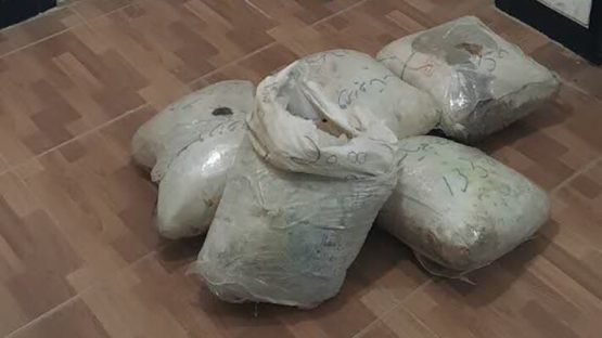 کشف ۵۰ کیلوگرم مواد مخدر توسط بسیجیان سپاه ناحیه سروستان