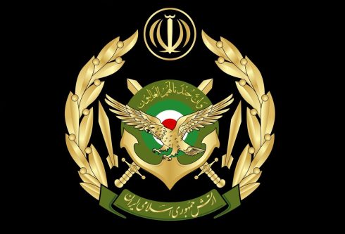 ادای احترام شهردار کلان‌شهر شیراز به ارتشیان غیور و مدافعان کیان میهن اسلامی