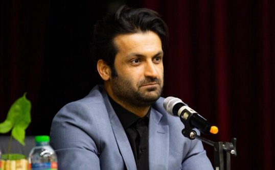 اهدای نشان مفاخر فرهنگی به آیت‌الله دکتر احمد بهشتی
