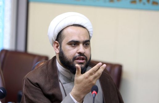 خیر و برکت در خانه ایست که قرآن در آن تلاوت می شود