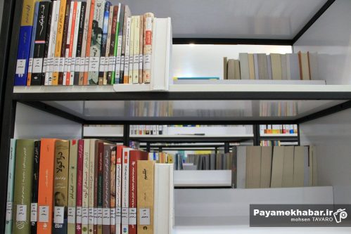 بازدید نماینده کازرون و کوهچنار از کتابخانه مرکزی کازرون