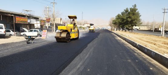 شروع روکش آسفالت محور تفرش – دستجرده در استان مرکزی
