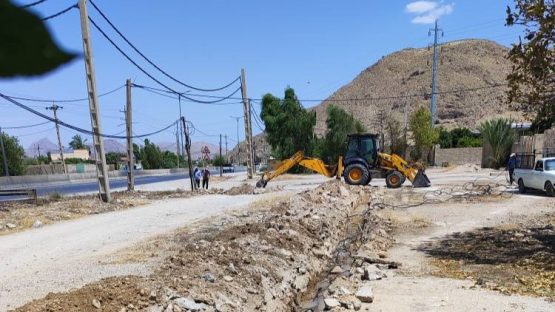 اجرای ۱۵۰ متر حفاری جهت خاکی‌کردن کابل هوایی سرقتی در مسیر شیراسپاری از توابع شهرستان نورآباد