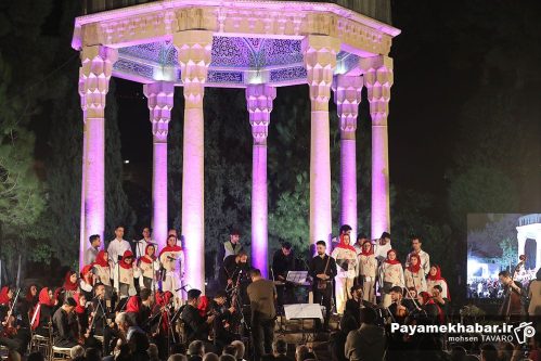 گرامیداشت هفته حافظ با حضور وزیران فرهنگ و ارتباطات در شیراز برگزار شد؛ فعالیت‌های فرهنگی و ادبی استان با هدایت نهادهای دولتی شکوفا می‌شود