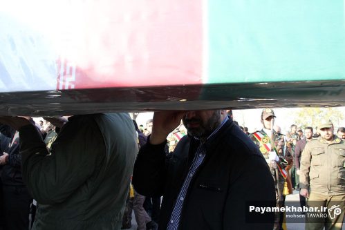 ۲ آلاله زهرایی در کهف‌الشهدای زیباشهر و بوستان شهدای والفجر شیراز آرام گرفتند