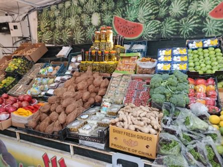 ترازوهای هوشمند، گام تازه شهرداری شیراز برای شفافیت در بازارچه‌ها