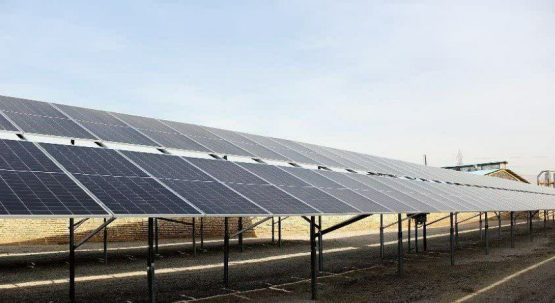 توسعه نیروگاه‌های خورشیدی و تقویت مسئولیت اجتماعی؛ محور دیدار مدیران صنعت و برق فارس