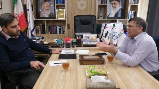 شتاب در توسعه فیبرنوری با تعامل مخابرات فارس و جهاد دانشگاهی در آموزش فیبربان